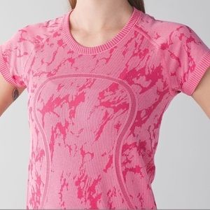 Lululemon Swiftly Tech Short Sleeve